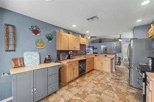 13466 Neville Dr, Spring Hill, FL 34609 - Photo 18