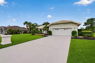 10017 Scarlett Ct, Weeki Wachee, FL 34613 - Photo 52