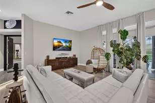 10017 Scarlett Ct, Weeki Wachee, FL 34613 - Photo 10