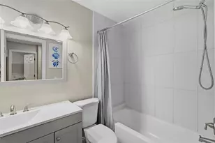 2475 Gulf Breeze Cir, Palm Harbor, FL 34683 - Photo 22
