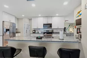 2475 Gulf Breeze Cir, Palm Harbor, FL 34683 - Photo 40