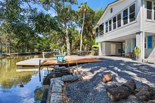 12122 W Gulf Breeze Ct, Crystal River, FL 34429 - Photo 6