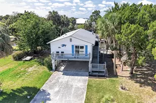 12122 W Gulf Breeze Ct, Crystal River, FL 34429 - Photo 2