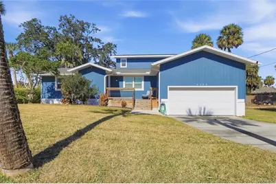9205 W Harbor Isle Court, Crystal River, FL 34429 - Photo 1
