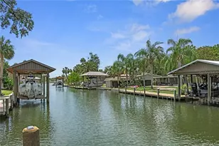 9205 W Harbor Isle Ct, Crystal River, FL 34429 - Photo 6