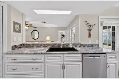 1766 N Ensign Point, Crystal River, FL 34429 - Photo 14
