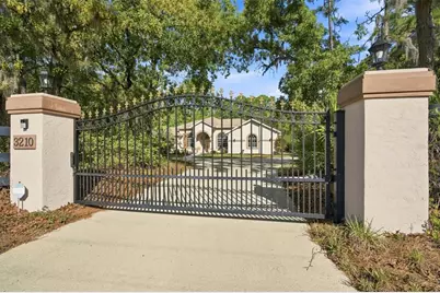3210 N Reno Way, Beverly Hills, FL 34465 - Photo 2