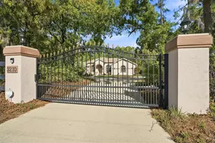3210 N Reno Way, Beverly Hills, FL 34465 - Photo 2
