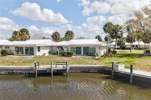 11607 W Kingfisher Ct, Crystal River, FL 34429 - Photo 2