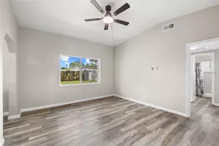8616 Shirley Dr, Temple Terrace, FL 33617 - Photo 2