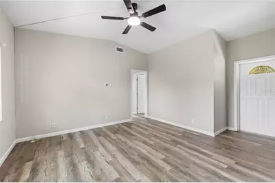 8616 Shirley Drive, Temple Terrace, FL 33617 - Photo 4