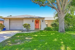 9116 Farmington Ln, Port Richey, FL 34668 - Photo 1