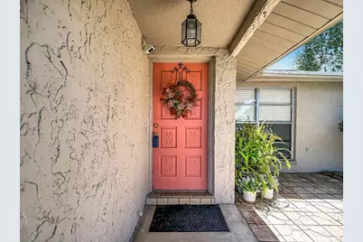 9116 Farmington Lane, Port Richey, FL 34668 - Photo 8
