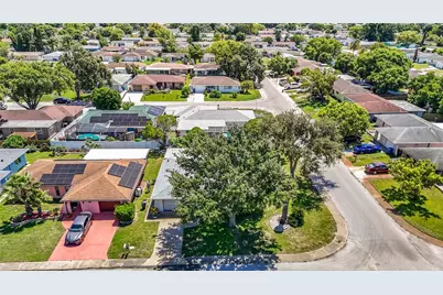 9116 Farmington Lane, Port Richey, FL 34668 - Photo 6