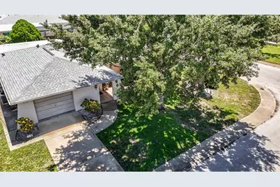 9116 Farmington Lane, Port Richey, FL 34668 - Photo 4