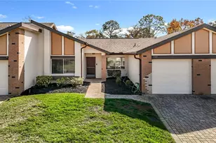 7385 Crestwood Dr, Weeki Wachee, FL 34613 - Photo 8