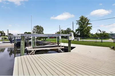 13224 Neptune Drive, Hudson, FL 34667 - Photo 18