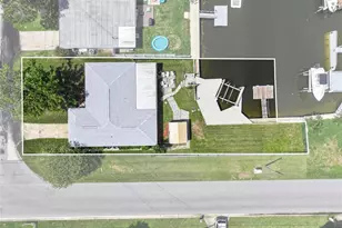 13224 Neptune Dr, Hudson, FL 34667 - Photo 6