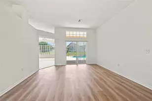 12452 Roseland Dr, New Port Richey, FL 34654 - Photo 8