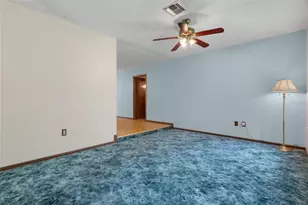 6095 Zirkels Cir, Brooksville, FL 34604 - Photo 6