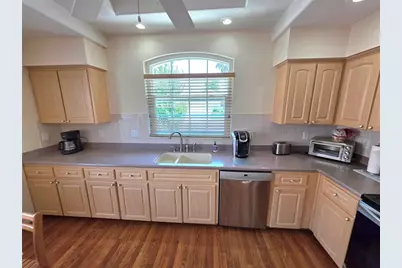 225 Royal Palm Way, Spring Hill, FL 34608 - Photo 4