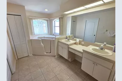 225 Royal Palm Way, Spring Hill, FL 34608 - Photo 14