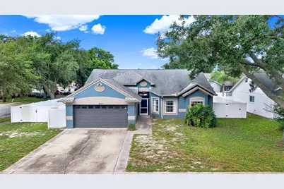 1427 Bay View Street, Tarpon Springs, FL 34689 - Photo 2