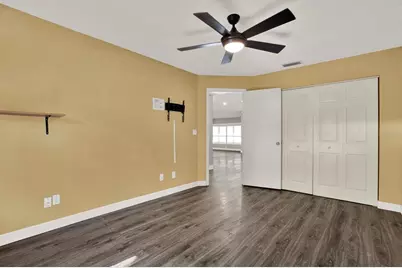 1427 Bay View Street, Tarpon Springs, FL 34689 - Photo 40