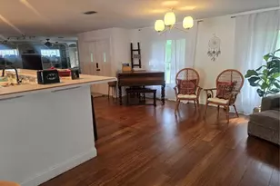 108 W 75th St, Bradenton, FL 34209 - Photo 10