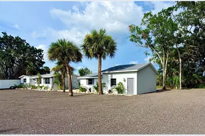 1322 N Pinellas Avenue, Tarpon Springs, FL 34689 - Photo 6