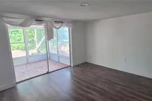 7611 Embassy Blvd, Port Richey, FL 34668 - Photo 20