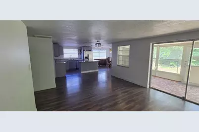 7611 Embassy Boulevard, Port Richey, FL 34668 - Photo 10