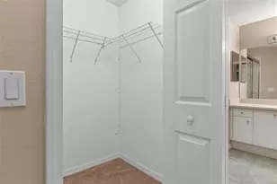 18055 Tarrington Pl, Hudson, FL 34667 - Photo 20