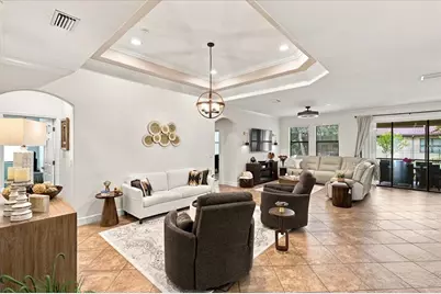 4508 Grand Lakeside Drive E, Palm Harbor, FL 34684 - Photo 12