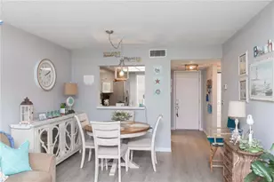 11140 Carriage Hill Dr, Port Richey, FL 34668 - Photo 8