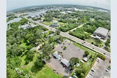 1322 N Pinellas Avenue, Tarpon Springs, FL 34689 - Photo 18