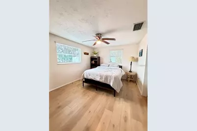 1322 N Pinellas Avenue, Tarpon Springs, FL 34689 - Photo 8