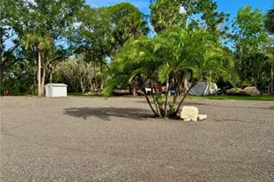 1322 N Pinellas Ave, Tarpon Springs, FL 34689 - Photo 18