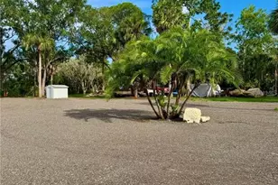1322 N Pinellas Ave, Tarpon Springs, FL 34689 - Photo 16
