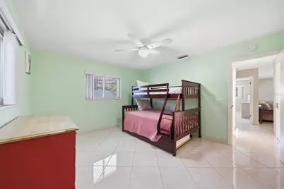 1403 Garden Avenue, Tarpon Springs, FL 34689 - Photo 26