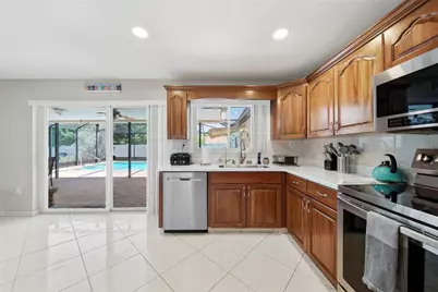 1403 Garden Avenue, Tarpon Springs, FL 34689 - Photo 2