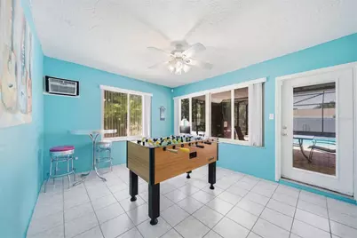 1403 Garden Avenue, Tarpon Springs, FL 34689 - Photo 4