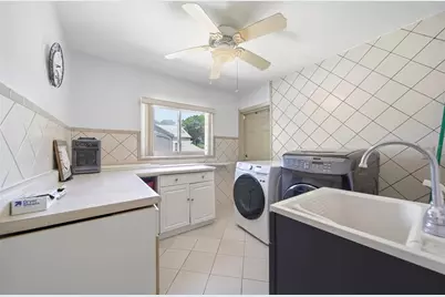 1403 Garden Avenue, Tarpon Springs, FL 34689 - Photo 42