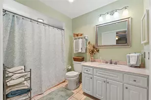2278 Ardenwood Dr, Spring Hill, FL 34609 - Photo 8