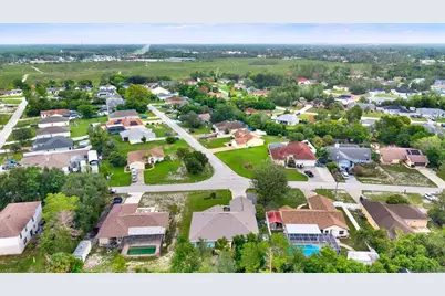 9086 Manchester Street, Spring Hill, FL 34606 - Photo 4