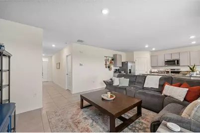 30845 Penny Surf Loop, Wesley Chapel, FL 33545 - Photo 8