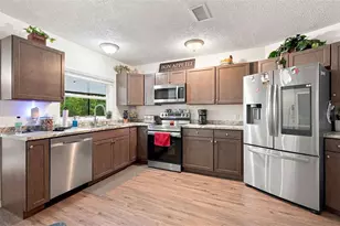 9550 Purdy St, Spring Hill, FL 34608 - Photo 10