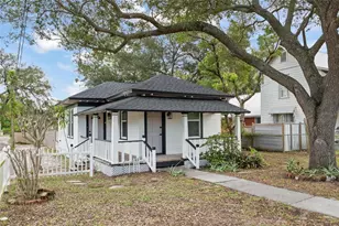 136 N Ring Ave, Tarpon Springs, FL 34689 - Photo 1