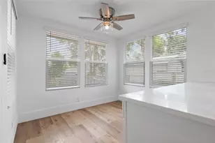 136 N Ring Ave, Tarpon Springs, FL 34689 - Photo 18