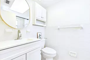 3789 46th Ave S, Saint Petersburg, FL 33711 - Photo 6